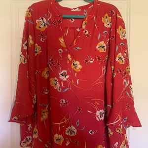 Bell sleeve floral peasant top